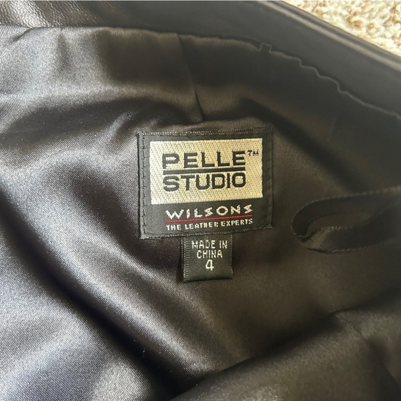 Wilsons Pelle Studio Black Leather A-Line Skirt 4 Casual Mini Vintage Retro - Picture 2 of 8